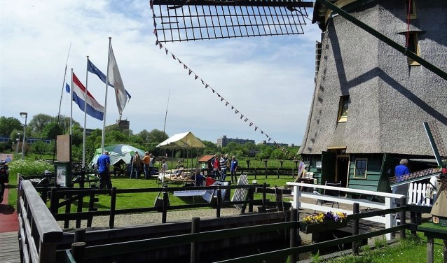 Ook bij museummolen De Vlieger was van alles te doen (foto: Ap de Heus).