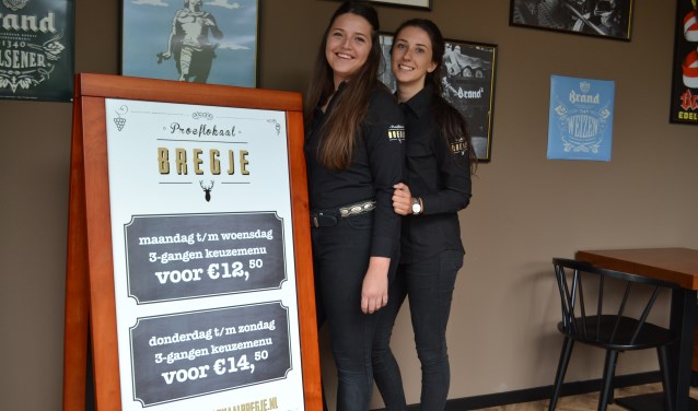 Eigenares Bernice Zondag en bedrijfsleider Aleksandra Hoch van Proeflokaal Bregje in het Neherpark (foto: Inge Koot).