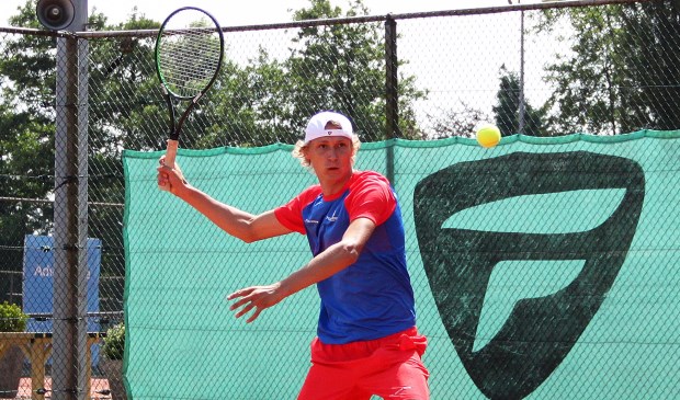 Niels Lootsma bracht de stand op 4-0 voor Leeuwenbergh (foto: pr L.T.C. Leeuwenbergh).