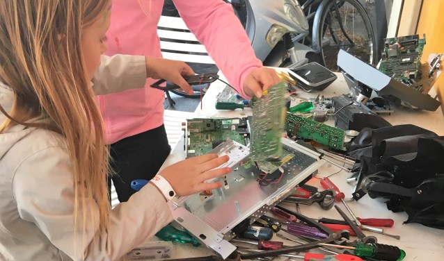Ook allerlei elektronische apparaten zijn welkom bij het circulair afvaldepot (foto: pr).
