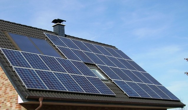 Vanaf maandag 14 januari kan men weer subsidie aanvragen voor het aanbrengen van onder andere zonnepanelen, groene daken en isolatie.