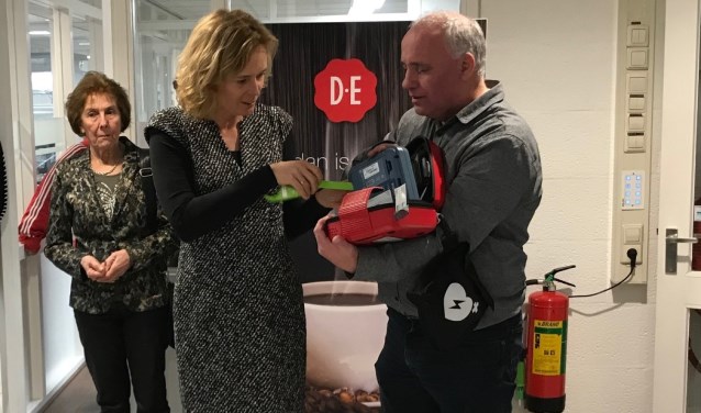Wethouder Ter Laak maakte tijdens de ingebruikname duidelijke dat de gemeente Zoetermeer dit soort buurtinitiatieven steunt. Foto: pr