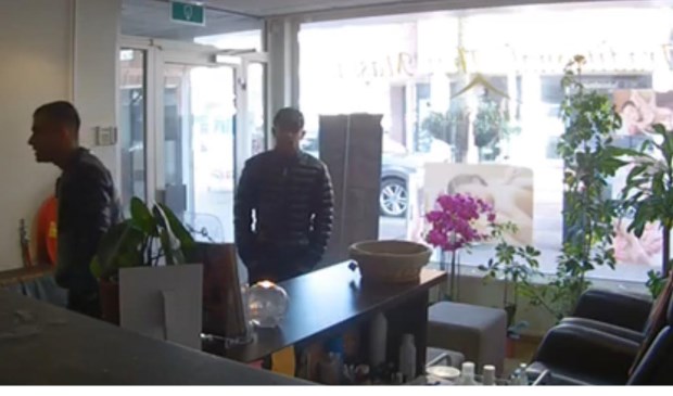 Deze camarabeelden komen van massagesalon op de Damlaan. (Foto: Midvliet)