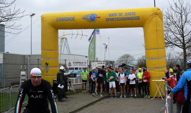 Start van de Meerhorstloop op een van de langere afstanden (foto: pr).