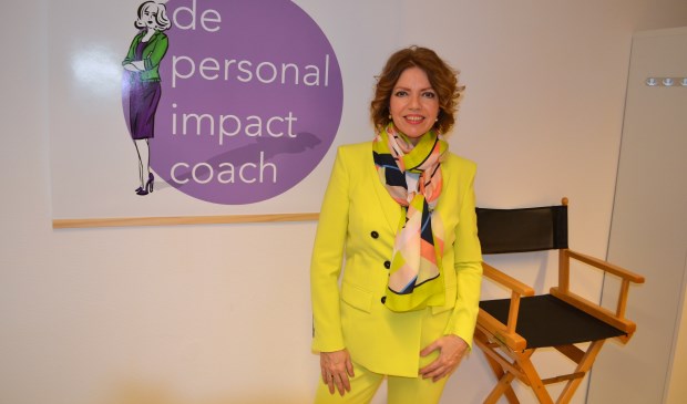 Marie-José van der Laan is loopbaancoach en geeft kleur- en kledingadvies (foto: Inge Koot).