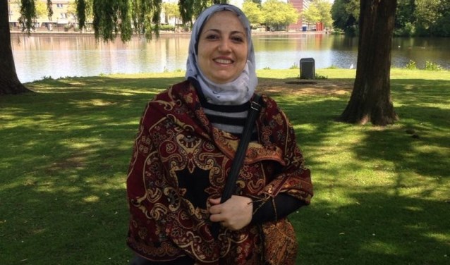 Roula vertelt graag over gewoonten en gebruiken in Syrië. Foto: pr