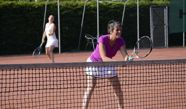 Mocht u na de proeflessen verder willen gaan met tennislessen, dan kunt u zich opgeven voor de zomertraining, die eind maart start.