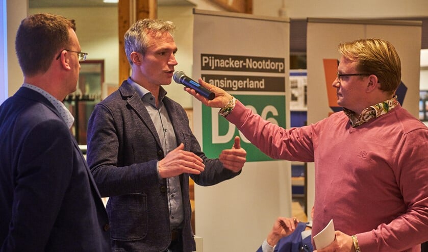 Berend Potjer van GroenLinks aan het woord. Het debat werd geleid door Gert-Jan Jense (rechts).
