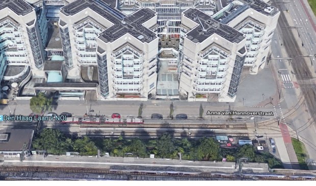 Het voormalige ministerie van Sociale Zaken (Foto: Google Maps)