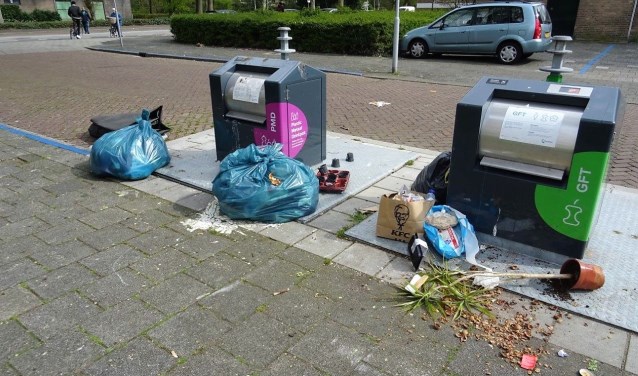Nog steeds komen er veel klachten binnen over niet geleegde en/of volle containers (foto: Ap de Heus).
