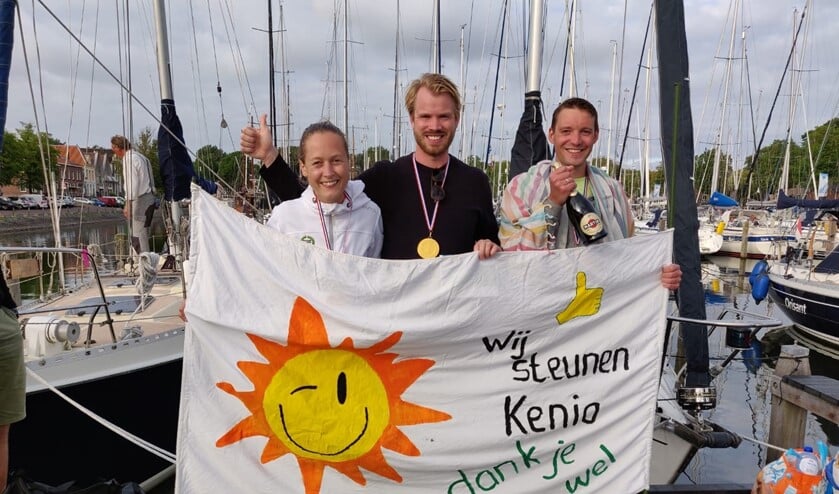 Malin, Micha en Tijmen haalden met de tocht honderden euro's op voor 'Wij Steunen Kenia'.