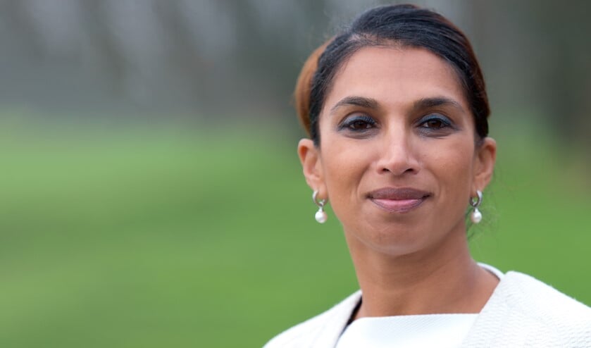Raadslid Nita Graafland van Eerlijk Alternatief. (foto: Tjapko de Heus)
