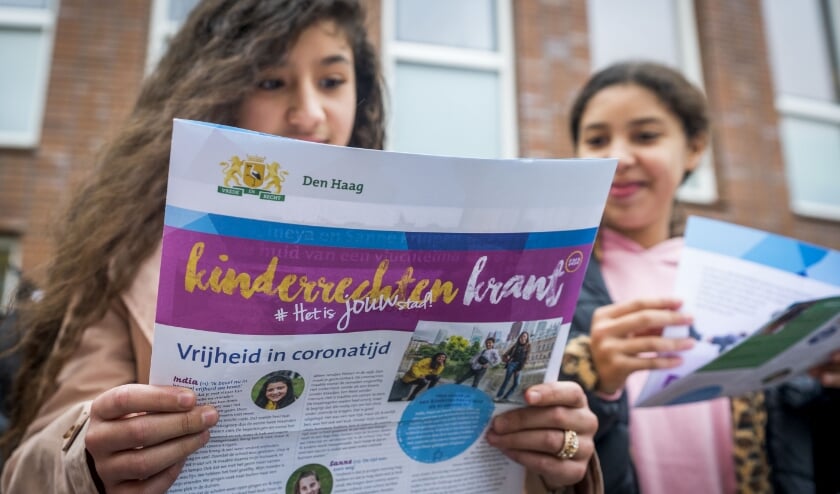 <p>De Haagse Kinderrechtenkrant 2020 is verschenen. Foto: Valerie Kuypers<br><br></p>