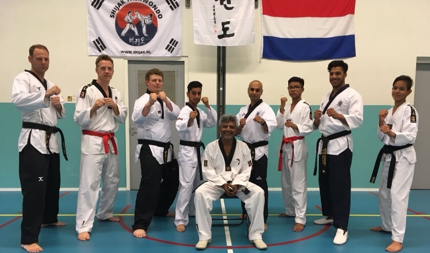 Shijak Taekwondo begint het seizoen met meer ruimte en veilig sporten. De trainers ontvangen de deelnemers graag (foto dateert van voor de corona-perikelen). Foto: pr