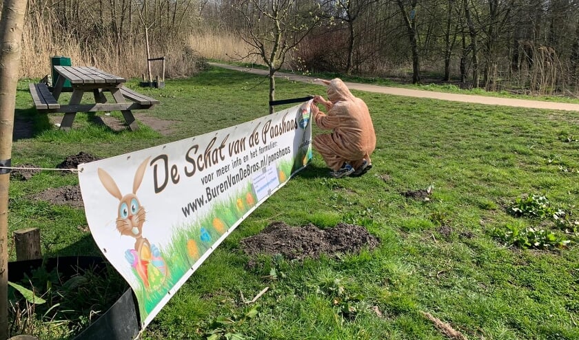 <p>Succesvolle eieren-speurtocht van BurenvanDeBras door Bieslandse Bos. Foto's: pr</p>