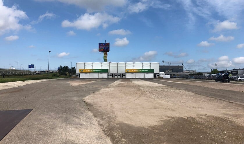 <p>De nieuwe XL corona testlocatie (Testen voor Toegang) van Stichting Open Nederland aan Donau in Forepark, vlakbij de A12 en Leidschenveen. Foto’s: Peter Zoetmulder / Foto 5: Robert Oosterbroek</p>