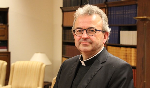 Deken Harrie Smeets is de nieuwe bisschop van Roermond