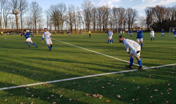 SV United won zondag overtuigend van VCH: 3-0.