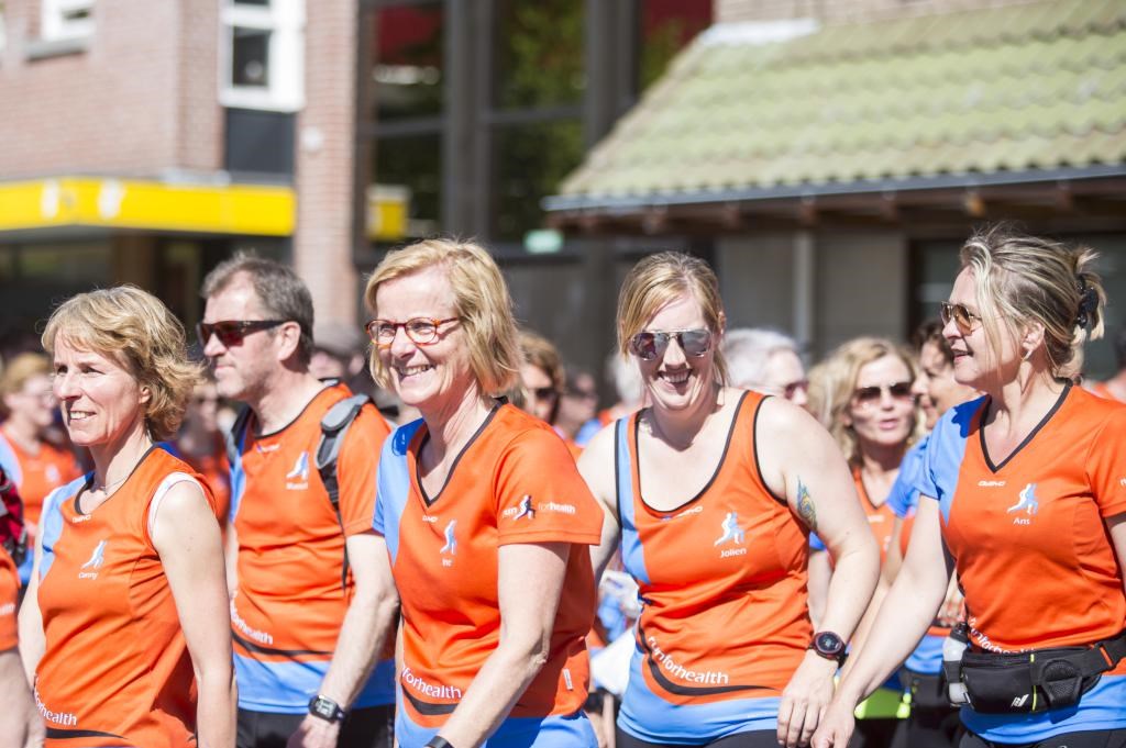 Blije gezichten na het voltooien van de eerste Venrayse bevrijdingstocht. Foto: Jolijn van Goch.