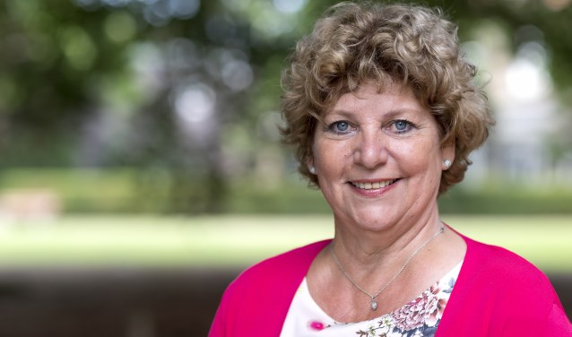 Carla Brugman: "Het gaat de verkeerde kant op met de bij."