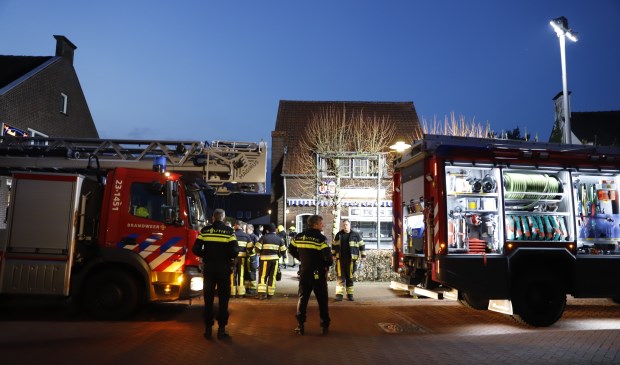 In een woning in Oostrum vatte dinsdagavond een wasdroger vlam. Foto: SK-Media