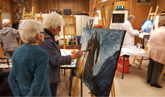Leden van Kunstkring Amber Venray exposeren van 3 tot en met 5 mei in 't Stekske.