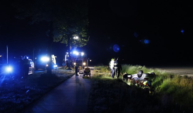 Bij het eenzijdig ongeluk bij Ysselsteyn belandde een auto in de greppel.