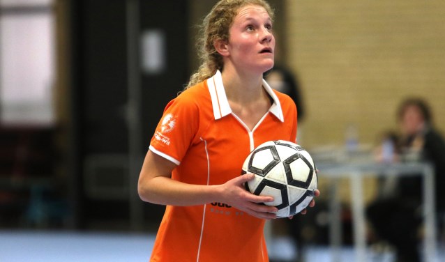 Oranje Wit in actie op archiefbeeld. Foto: Henk Lammen.