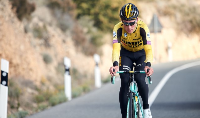 Mike Teunissen tijdens een trainingskamp.