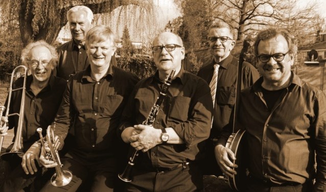 De Never Mind Jazz Band speelt op 23 juni in Geijsteren.