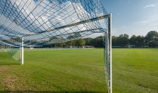 'Zonder velden geen voetbal'.