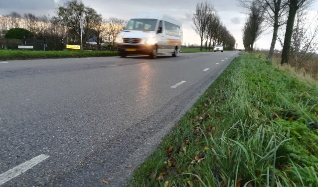 De Oudelandsedijk tussen Middelharnis en Stad aan 't Haringvliet.