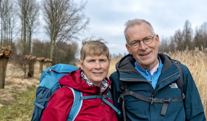 Kees en Corry van 't Zelfde kunnen iedereen een pelgrimstocht aanbevelen. Foto: Jaap Peeman