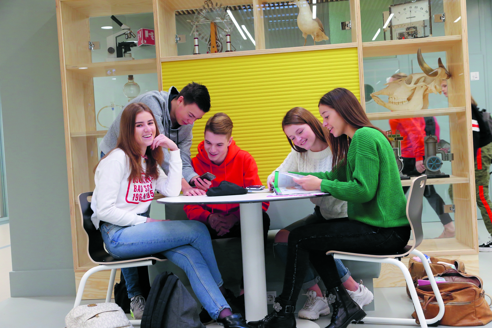 Hypermodern Science Lab gerealiseerd waar leerlingen alle ruimte hebben voor toekomstgericht onderwijs ‘op maat’.