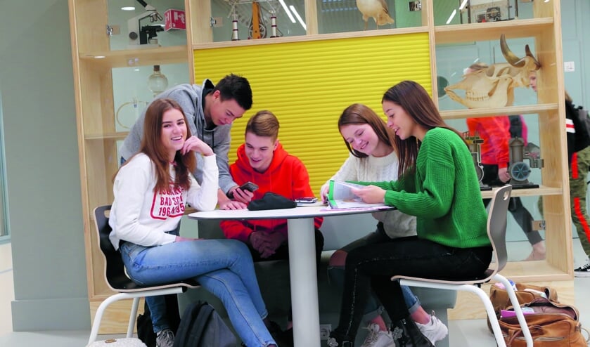 Hypermodern Science Lab gerealiseerd waar leerlingen alle ruimte hebben voor toekomstgericht onderwijs ‘op maat’.