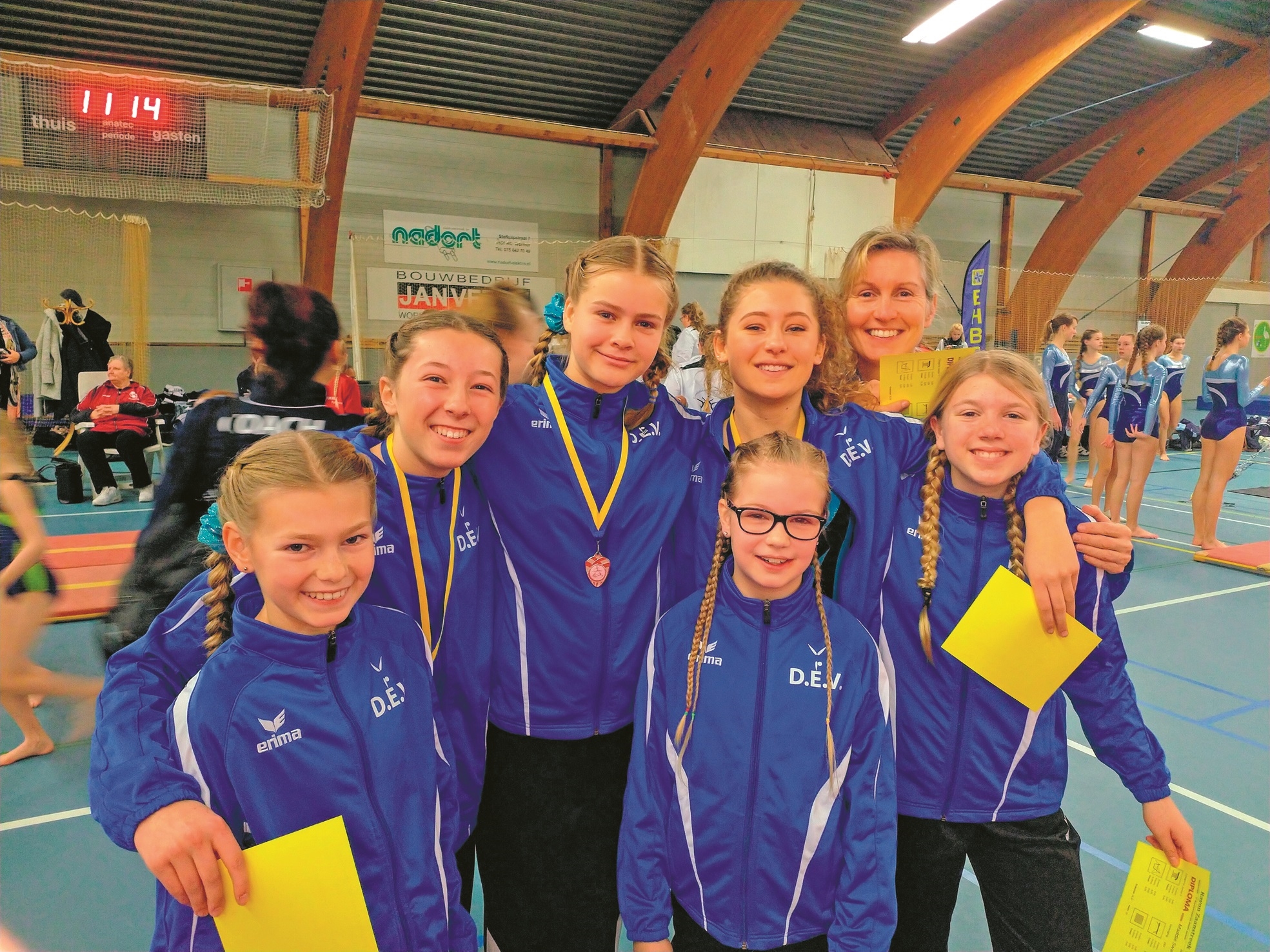 De tweede competitieronde voor selectiemeisjes werd een groot succes voor Gymnastiekvereniging DEV Oostzaan.