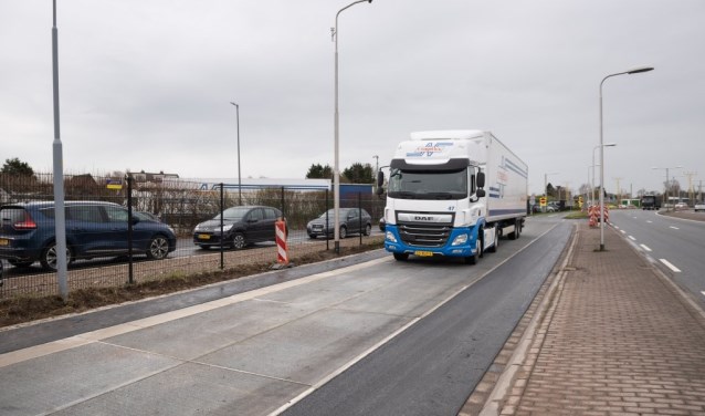 De SolaRoad is aangelegd op de Fokkerweg in Oude Meer.