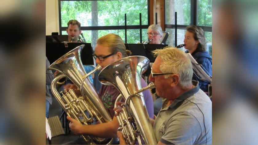 Muziekvereniging Excelsior geeft een themaconcert.