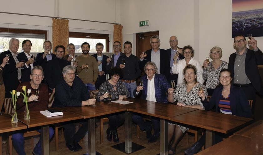 Ondertekening techniekpact.