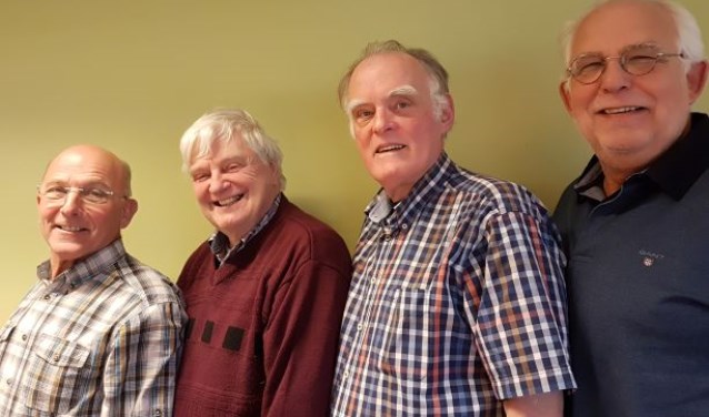 Het bestuur van ZZWW: Wim van Hilten, Jan Burger, Hans Schipper en Han Fasten.