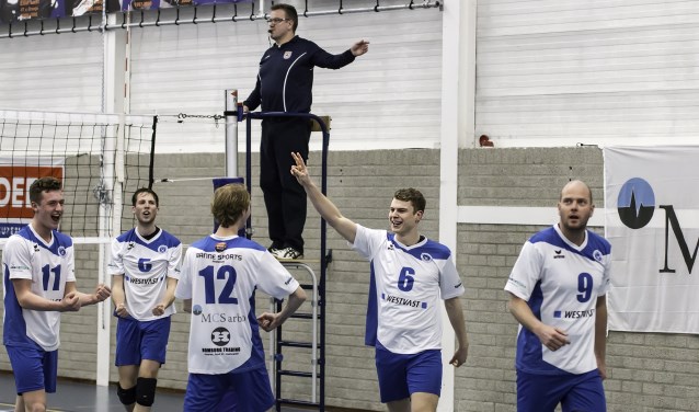 Allard Rieuwers (6) viert zijn tiende killblock.