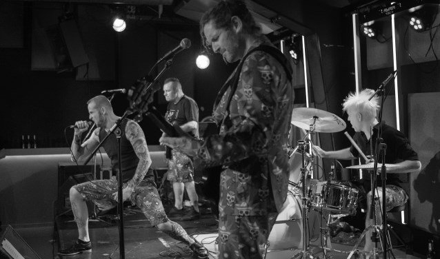 Punckmetalband KAPOT!