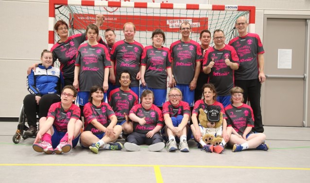 Het G-handbalteam van Westfrieslandsew.