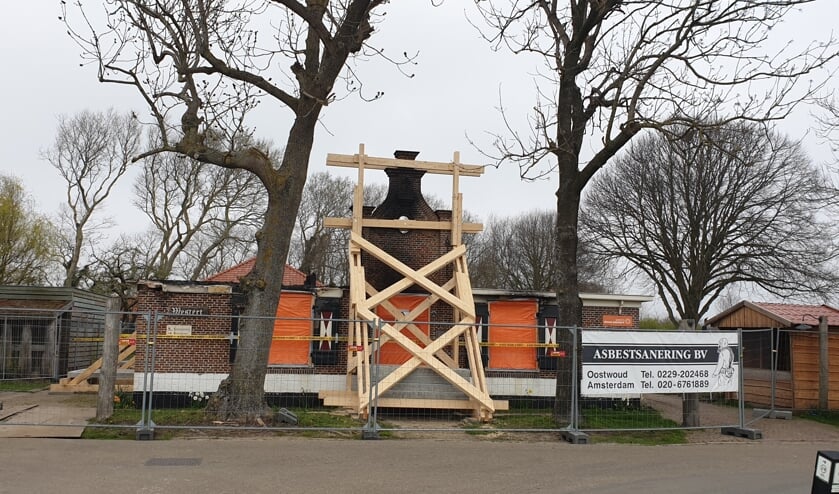 Ondanks dat er op locatie weinig lijkt te gebeuren, wordt er achter de schermen hard gewerkt aan de herbouw van Gasterij Nieuw Westert.