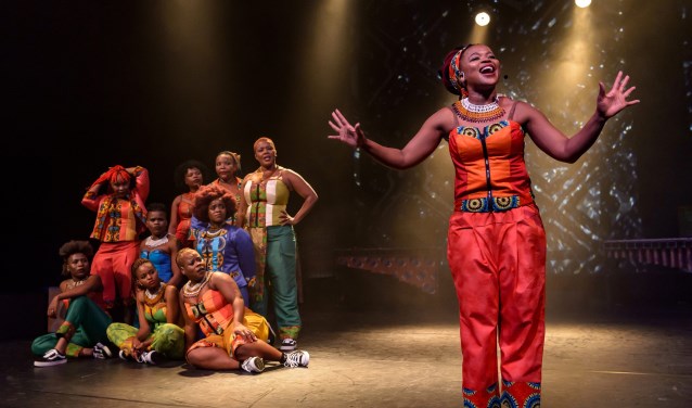 Abafazi brengt een ode aan hun iconische heldinnen.