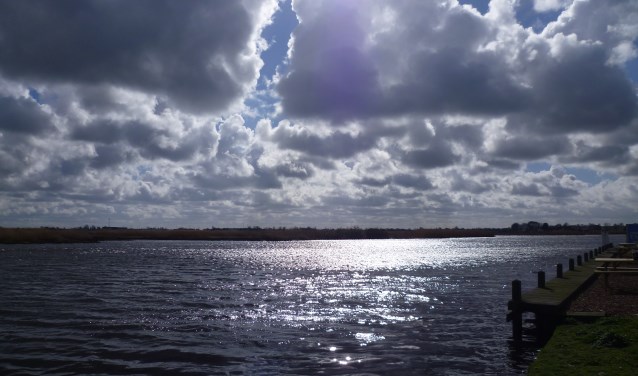 Burgerveen aan de ringvaart Haarlemmermeer.