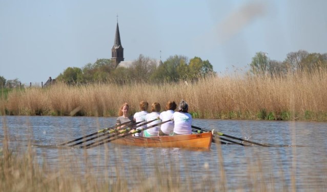 Ruim 60 jaar kunnen leden van de vereniging met hun boten terecht op de Purmerringvaart.