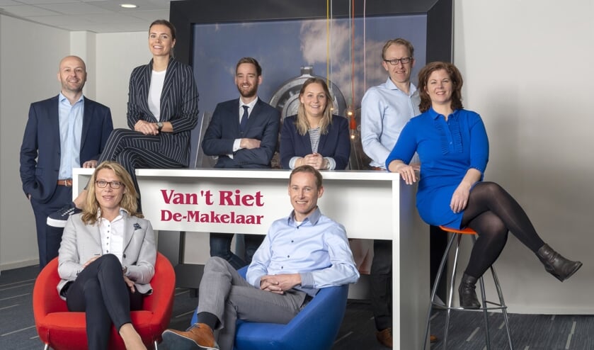 Twee grote Waardse makelaarskantoren bundelen hun krachten.