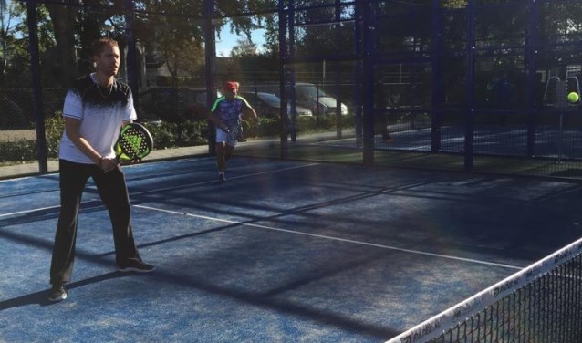Padelsport wint aan populariteit.