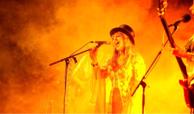De band Mirage evenaart de muziek van Fleetwood Mac.
